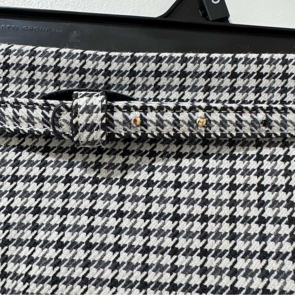 Classic Black and White Houndstooth Skirt - Picture 3 of 7